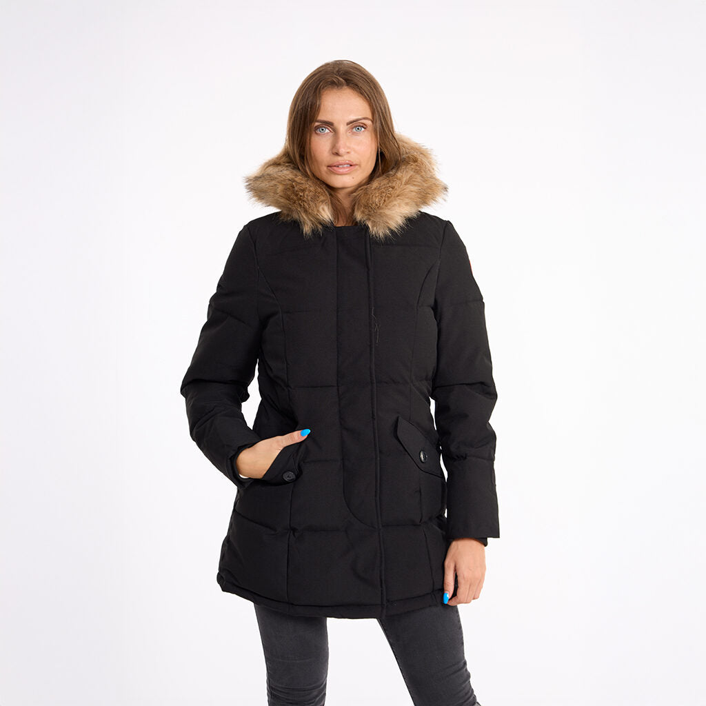 Sarah (Hooded parka with fur trim)